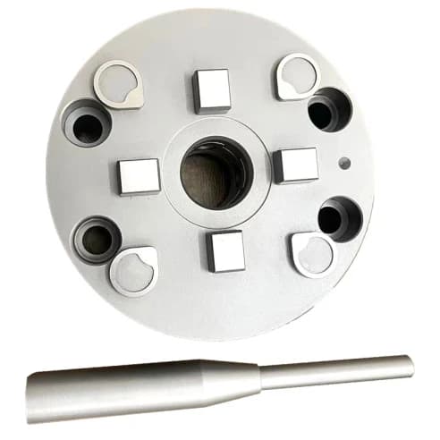 Ручной базовый патрон 3R