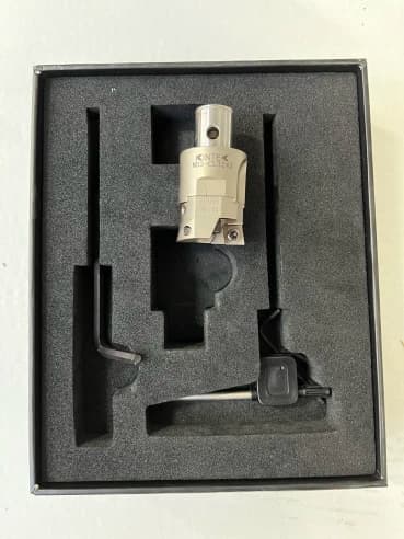 Витринный образец: Двухрехцовая головка с картриджем MD3-CL3242