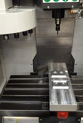 Пример наладки вертикально-фрезерного станка Haas CM-1