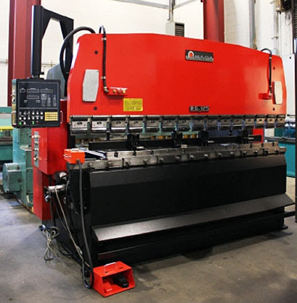 Листогиб Amada Promecam с нижней подвижной балкой