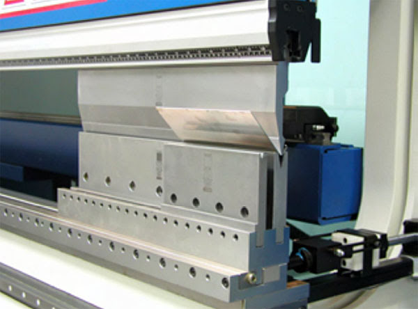 Подвижная система крепления матриц листогиба TruBend серии 5000