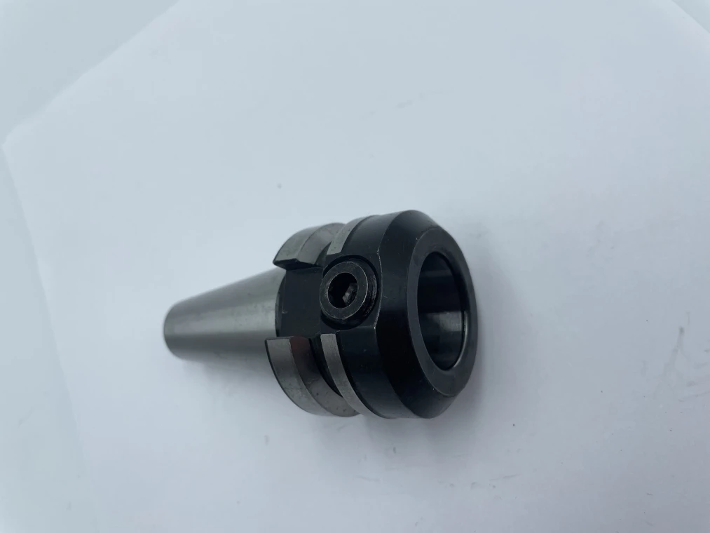 БУ Патрон Weldon BT30x25x35 мм, форма AD