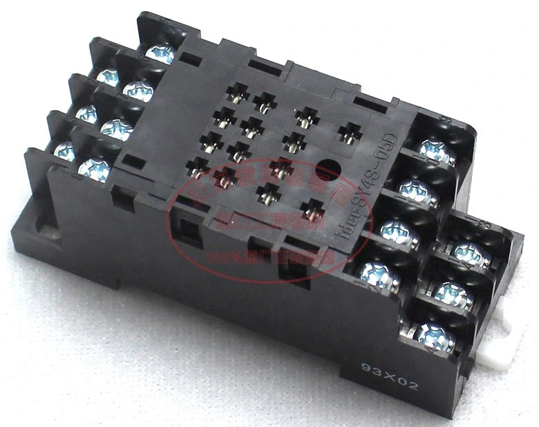 Колодка реле SY4S-05D IDEC