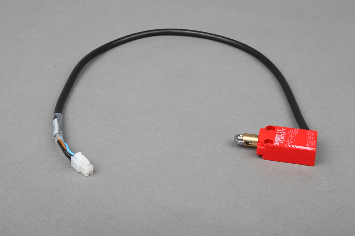 Механический концевик c кабелем