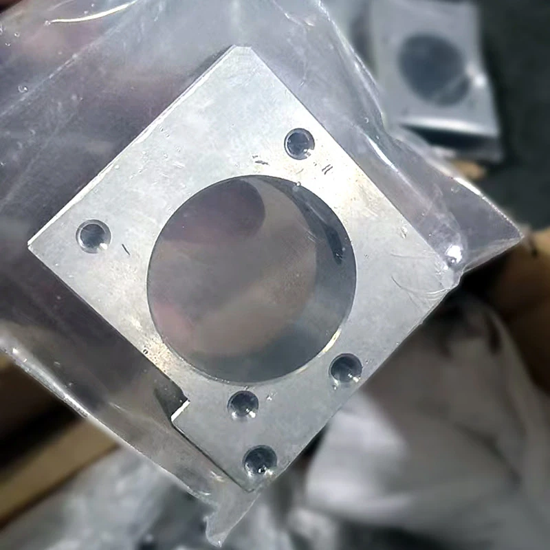 С-образная арка ролика нижней головы