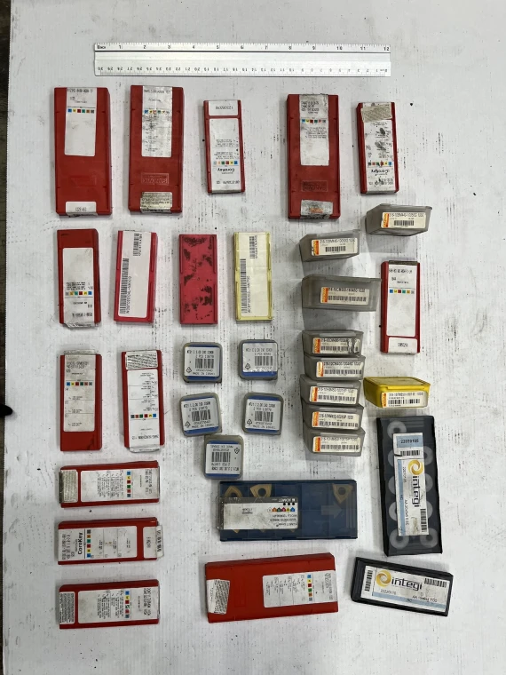 БУ комплект токарных пластин Sandvik / Dandrea / Integi / Komet