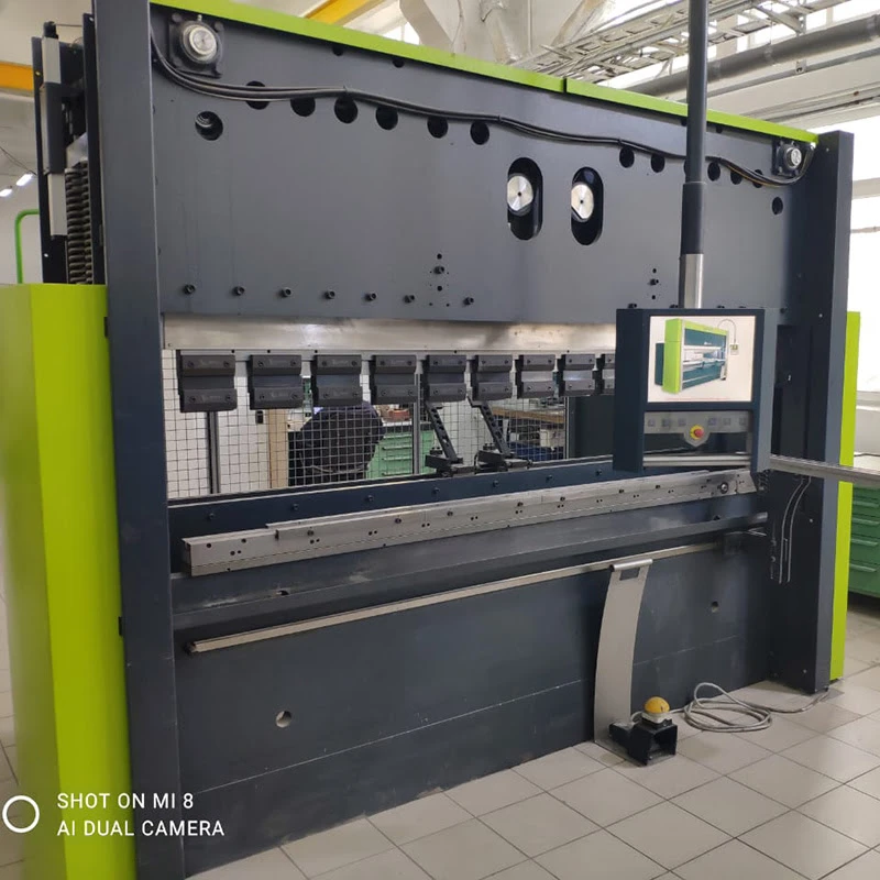 Safan E-Brake В 80-2550 (2013 | бу) - Электромеханический листогибочный пресс с ЧПУ