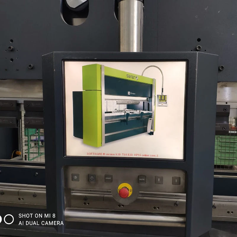 Safan E-Brake В 80-2550 (2013 | бу) - Электромеханический листогибочный пресс с ЧПУ