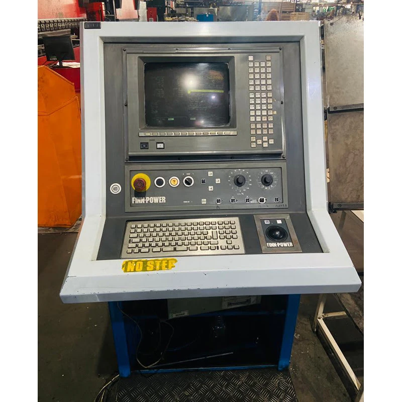 Finn-Power F6-25 (2001 | бу) - Гидравлический координатно-револьверный вырубной пресс c ЧПУ