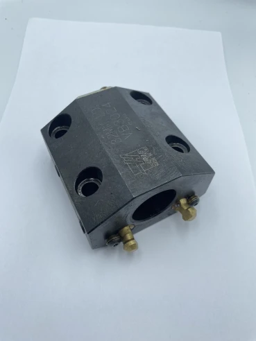 Б/У Держатель расточных резцов ø32 мм типа BOT для револьвера VB24