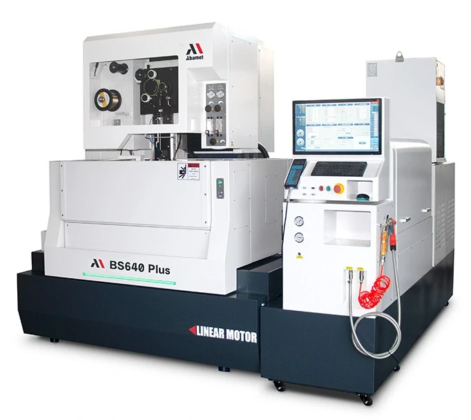 Прецизионный электроэрозионный проволочно-вырезной станок с латунной проволокой BS640Plus