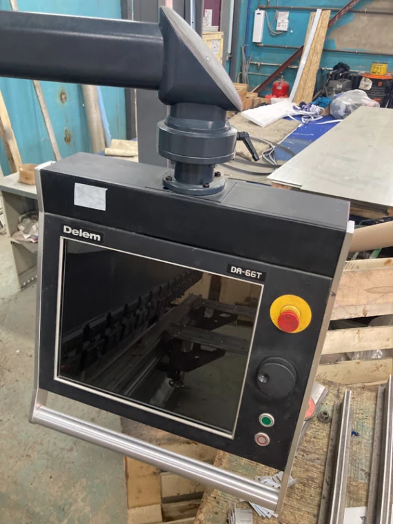 AMB-10031 (2012 | бу) - Гидравлический листогибочный пресс с ЧПУ