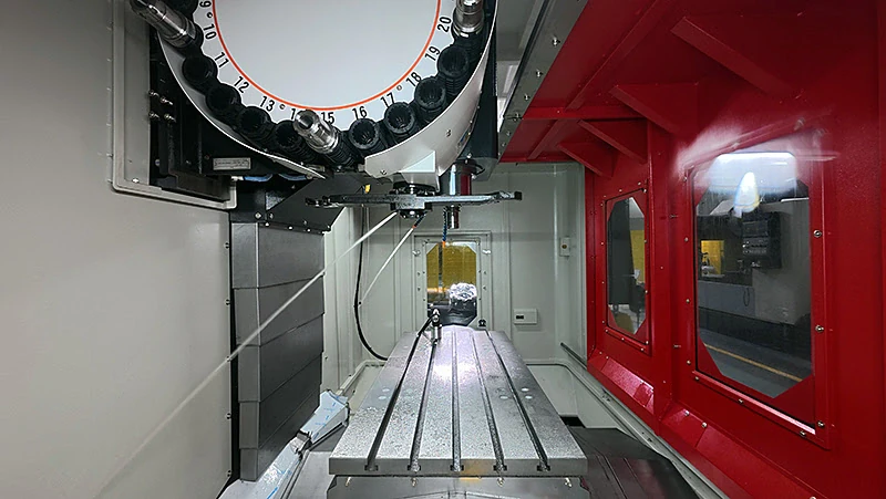 Фрезерный обрабатывающий центр по металлу VF-3SM c ЧПУ Fanuc, стол 1280х600 мм