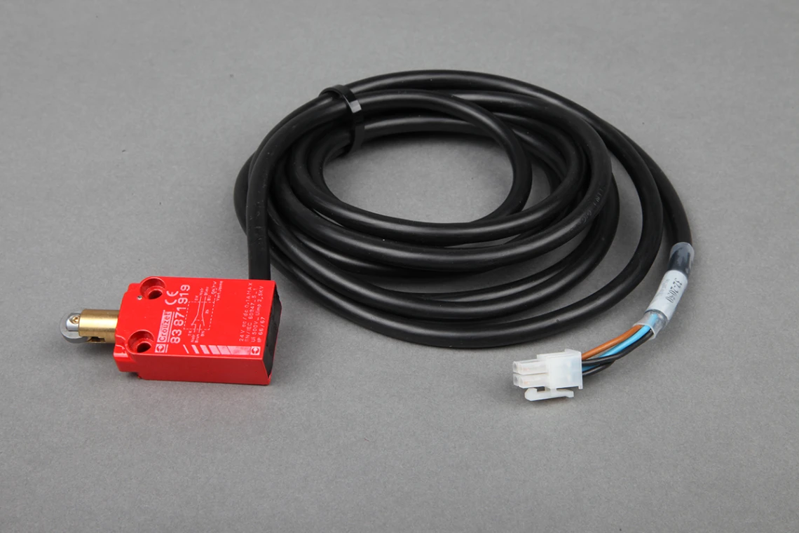 Датчик концевой, 4W/4P M-разъем 10.17 FT