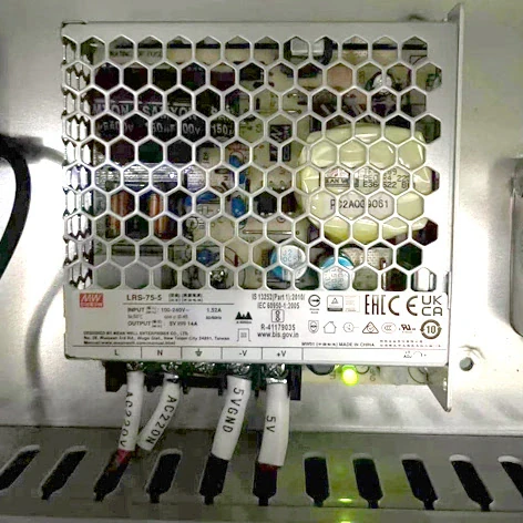 Блок питания 5В (LRS-75-5)