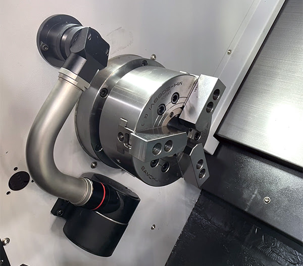 Трехкулачковый гидравлический патрон